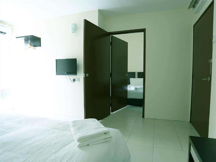 Malacca Nd Hotel מראה חיצוני תמונה
